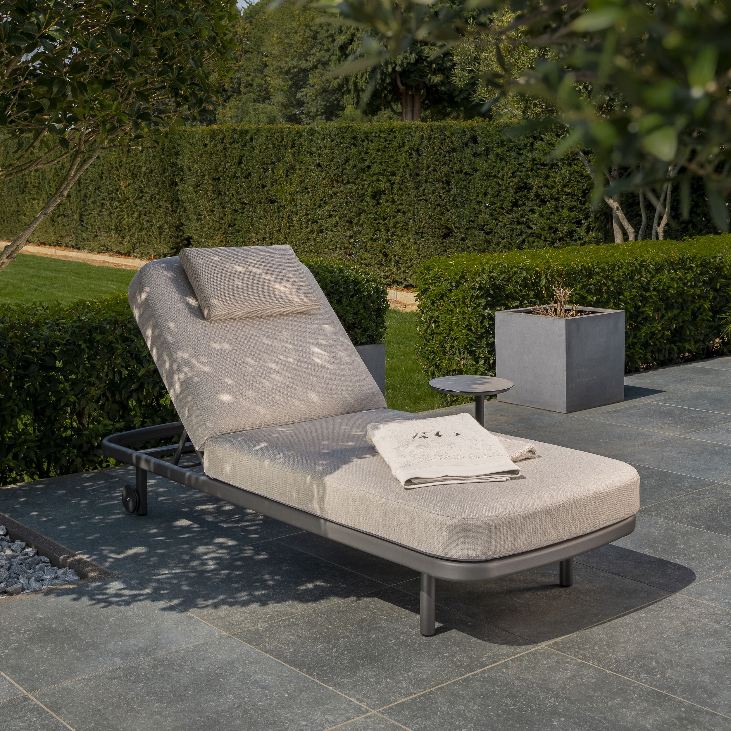 Ligbed Milano Antraciet