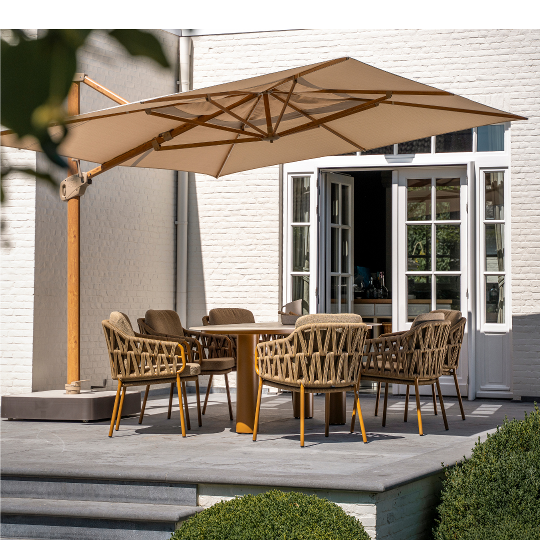 Low Dining Biarritz | Low Dining Tafel Colorado Rond | 6x Low Dining Stoel Biarritz
