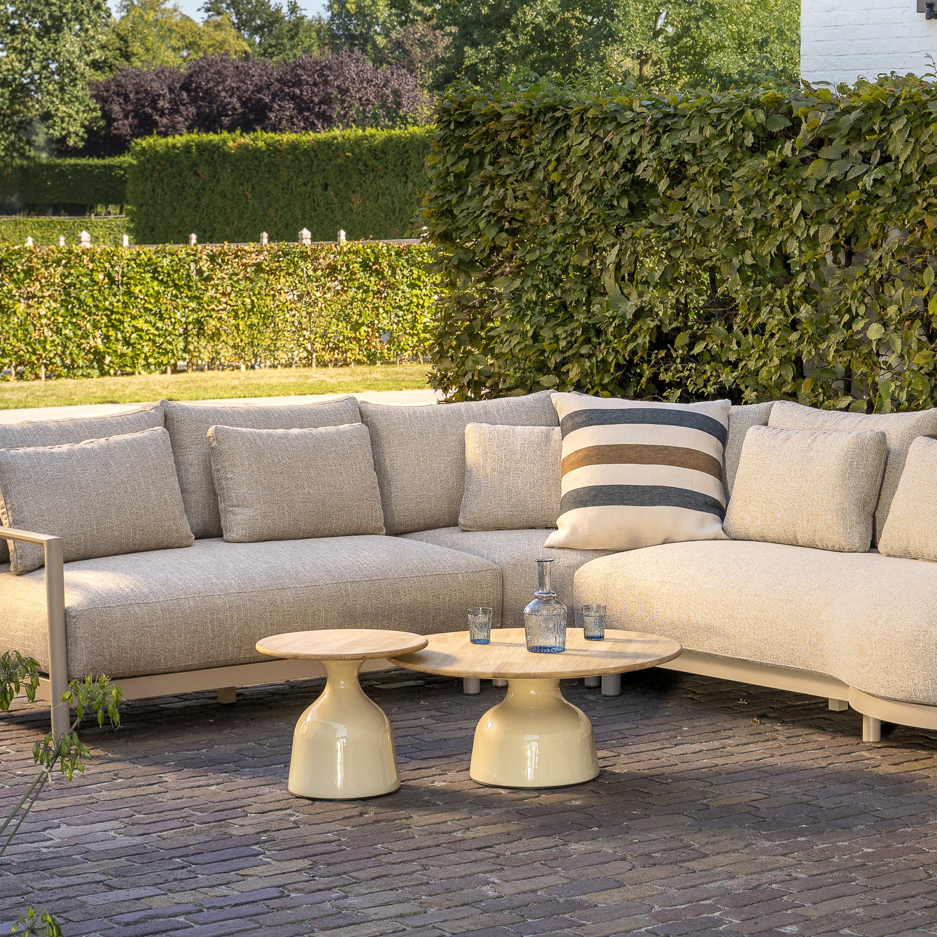 Bijzettafel June Latte