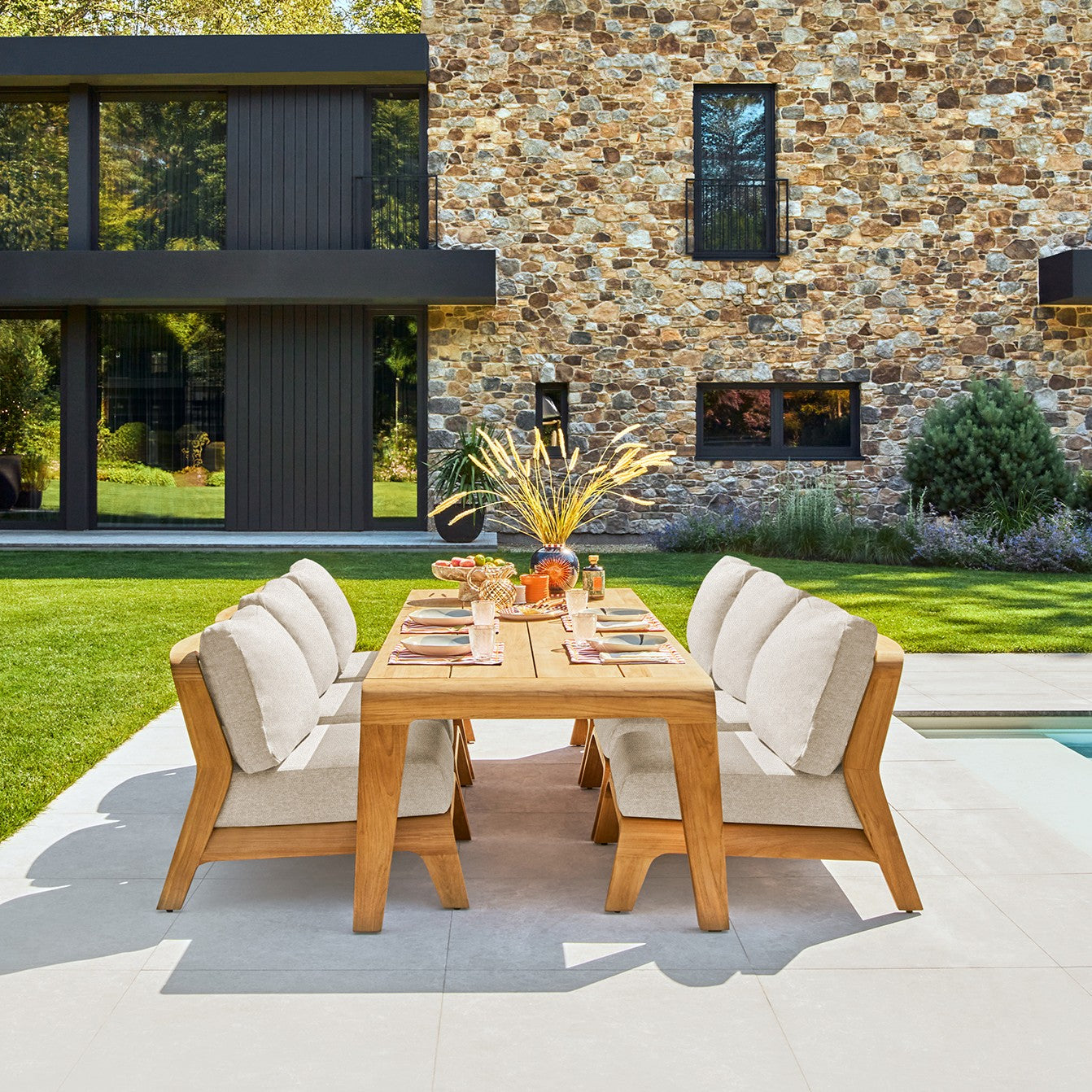 Low Dining Tafel Basta