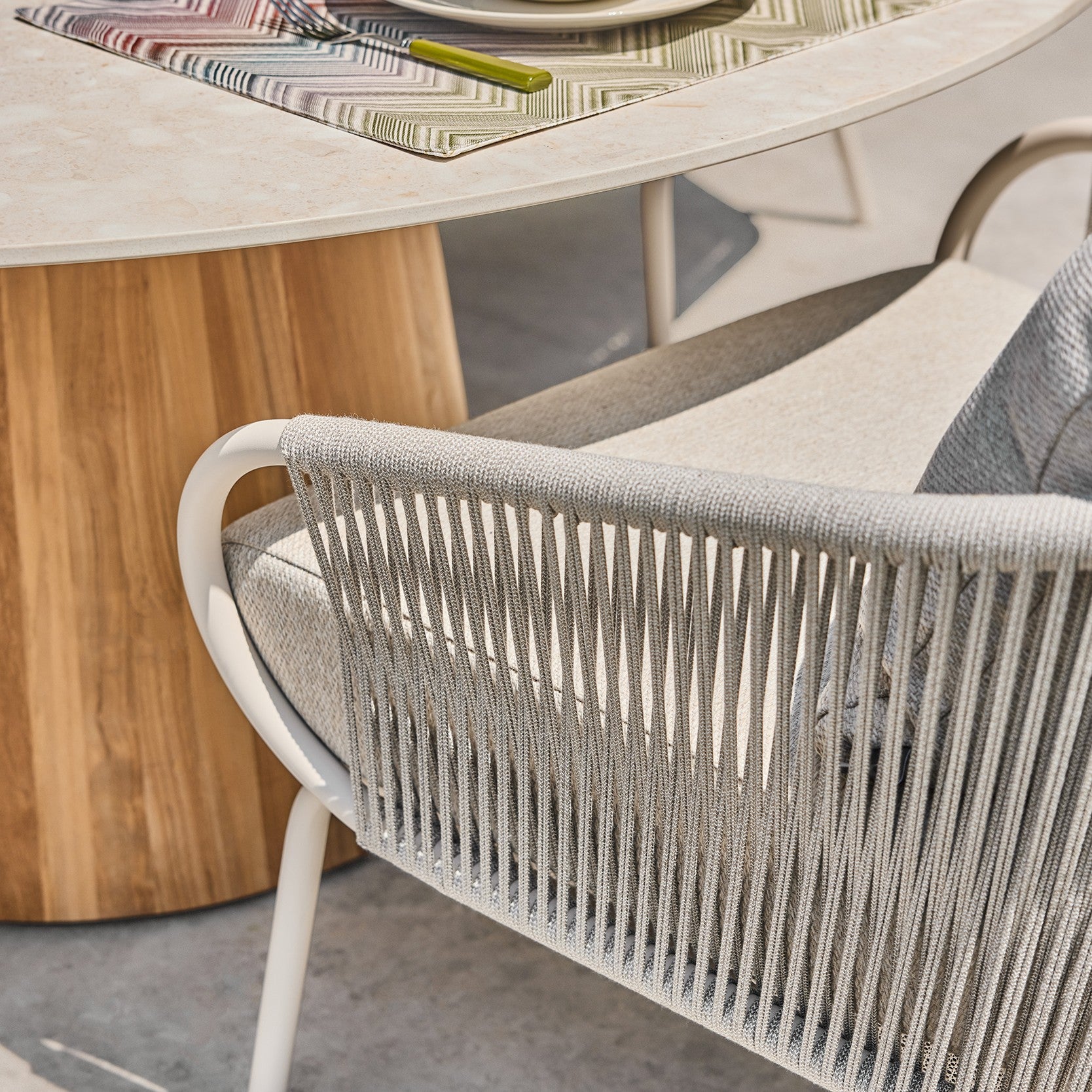 Low Dining Stoel Dolce